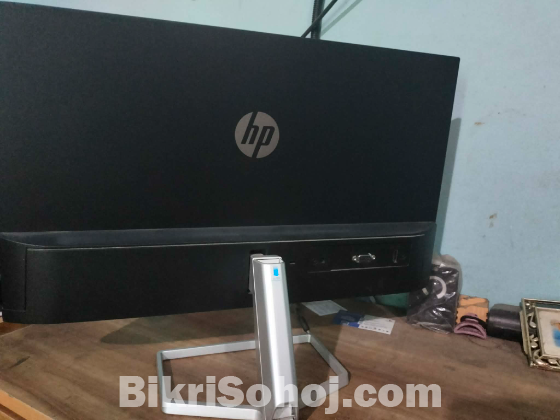 R7 7700, RTX 4060 full build PC with HP Monitor and UPS